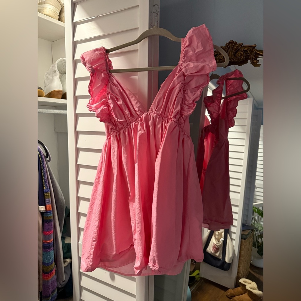 Pink Ruffled Sleeveless Top